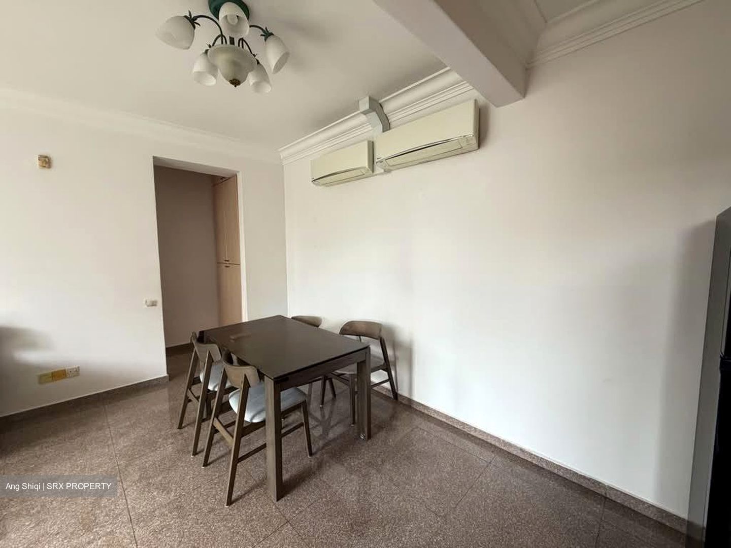 Casa Sarina (D14), Condominium #588174731